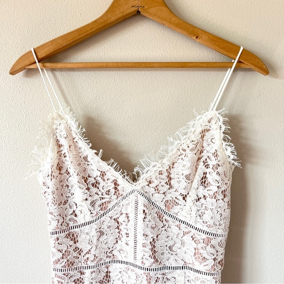 NWT Do+Be White Lace Maxi Dress w/ Spaghetti Straps, Slit, & Blush Pink Liner - Picture 2 of 16